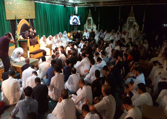الحضور داخل الحسينية رمضان 1436 - 2015